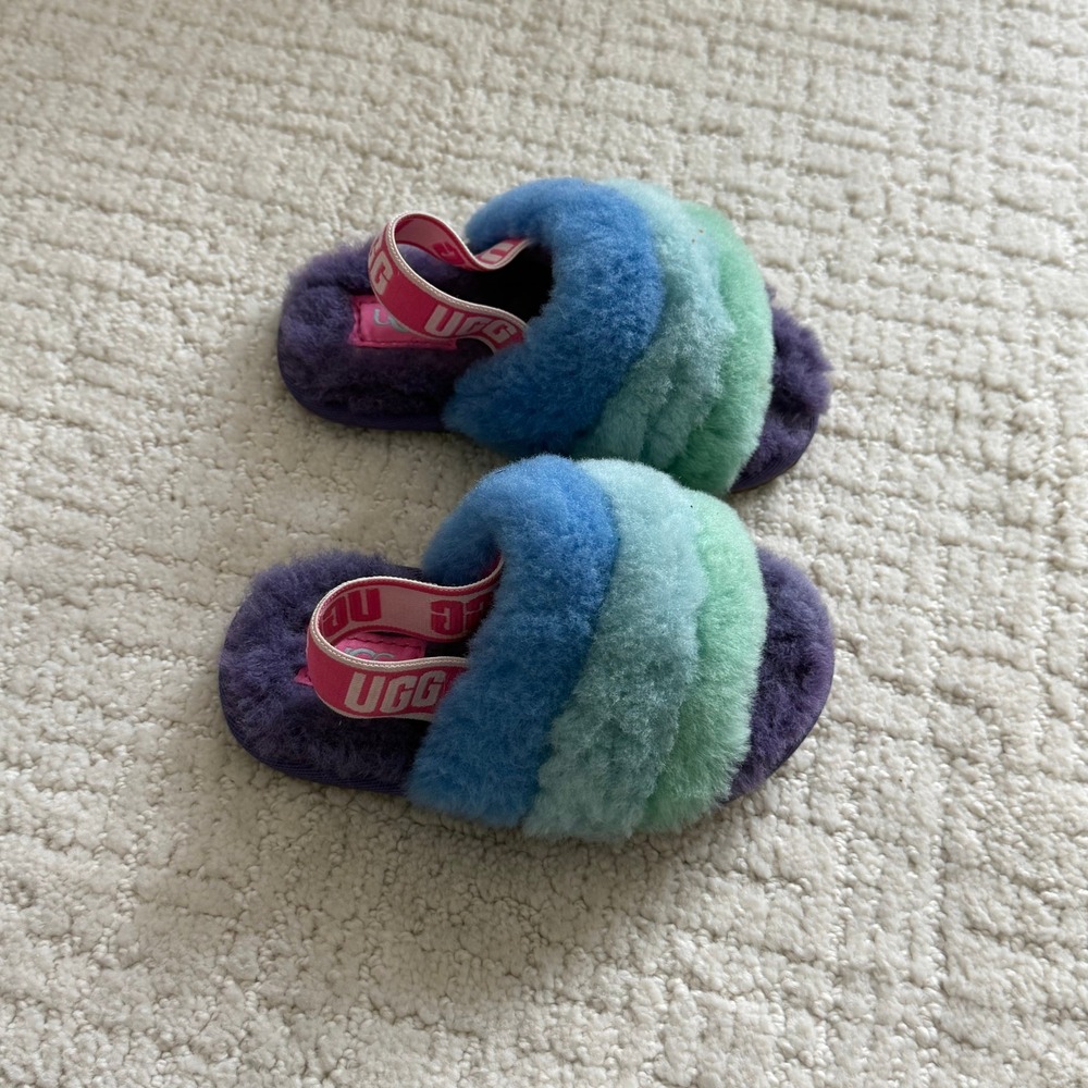 UGG Fluff Yeah Toddler Slides Blue Green‎ Purple Striped Sandals Size 7 Cozy